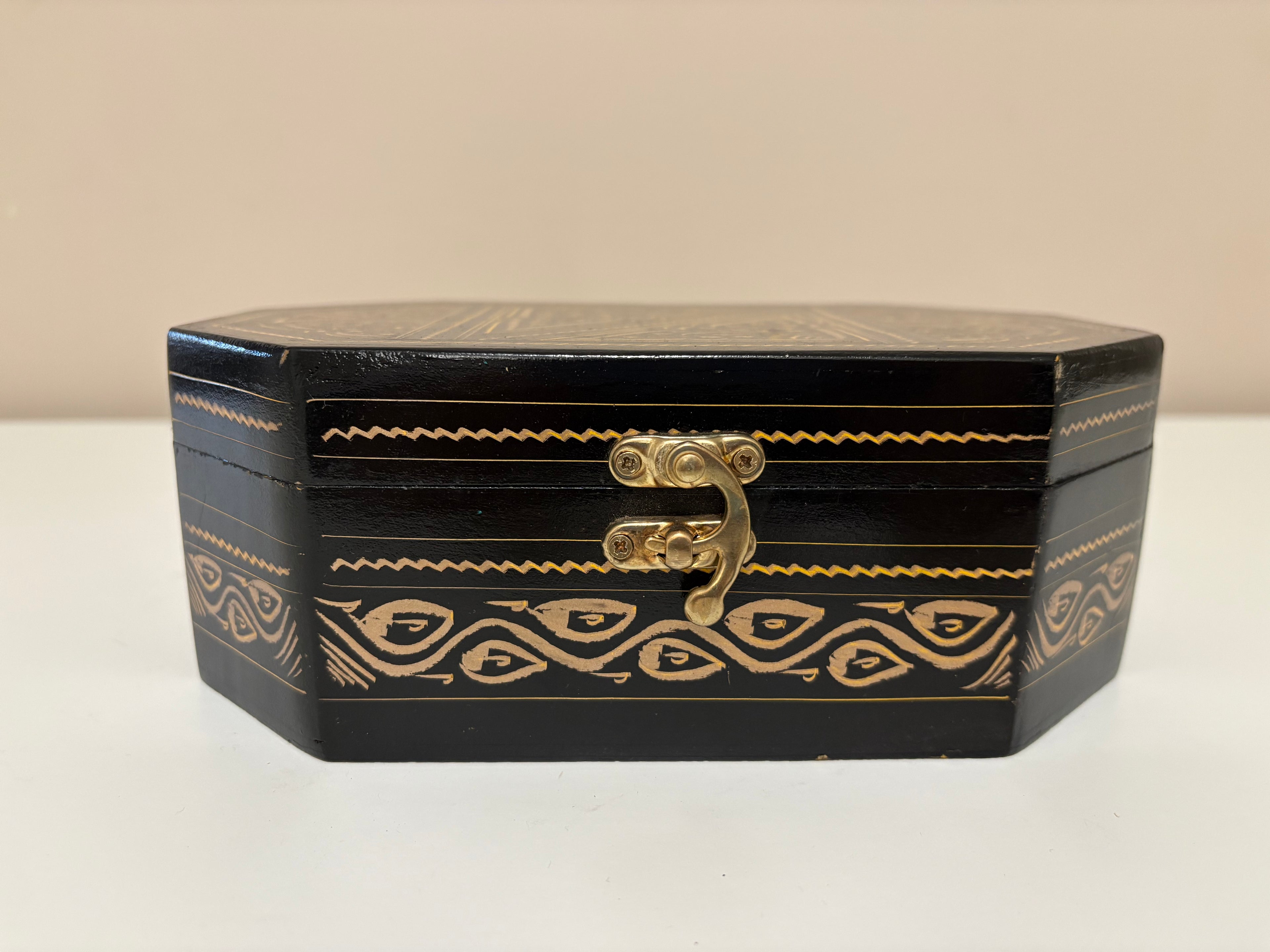 Medium Jewelry Box