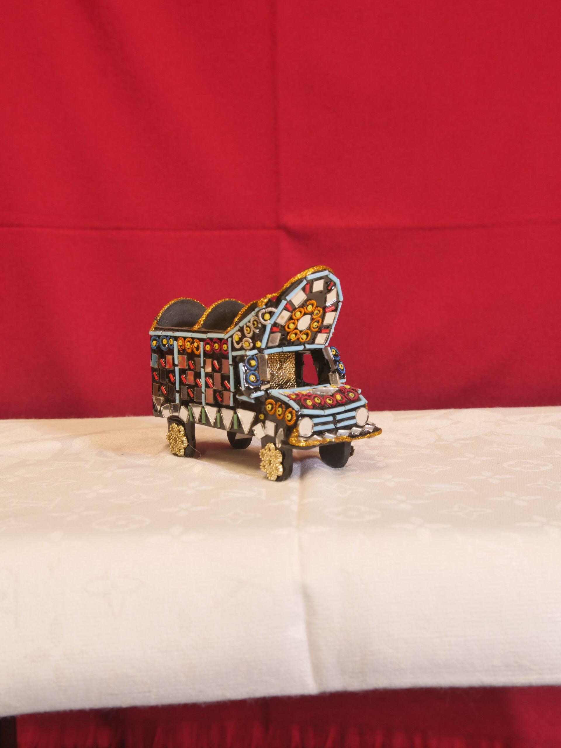 Mirror Art Truck – Decor Handcrafted Mirror Work Truck