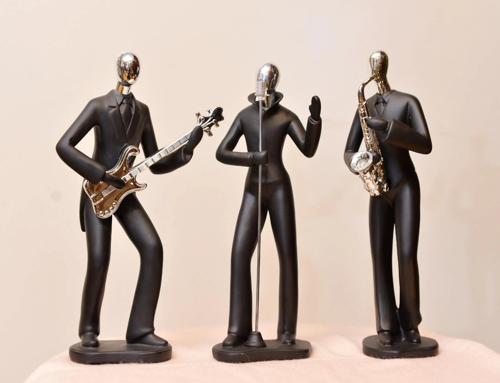 Pair of Musicians – Ceramic Figurines (Vocalist, Saxophonist & Guitarist)