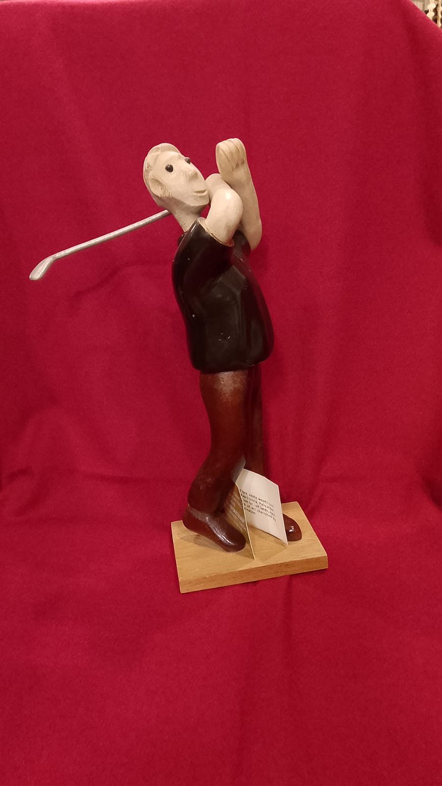 Golfer Wooden Character